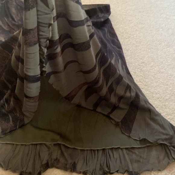 Flattering skirt. - Picture 5 of 6